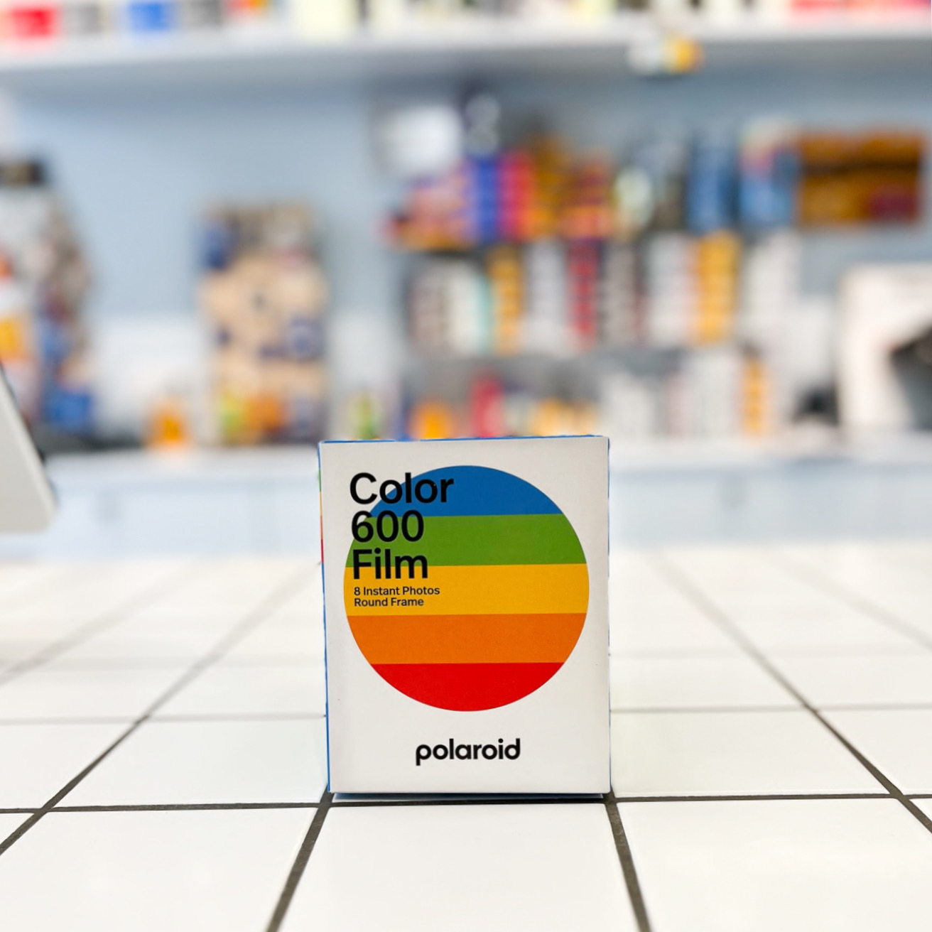 Color Film for Polaroid 600 - Round Frame - photolix.fr